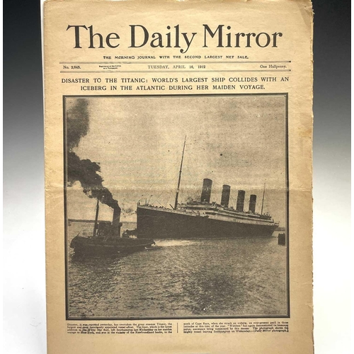 933 - Titanic - Daily Mirror 16/4/1912. Very interesting newspaper giving numerous reports about the Titan... 