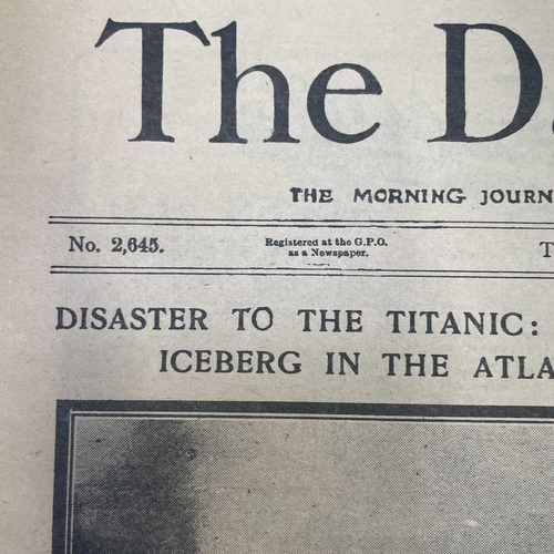 933 - Titanic - Daily Mirror 16/4/1912. Very interesting newspaper giving numerous reports about the Titan... 