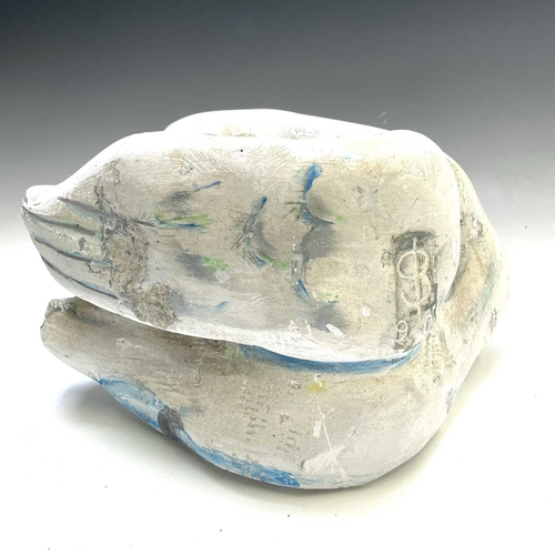 109 - Sven BERLIN (1911-1999) Swan Painted plaster sculpture H18.5 w35