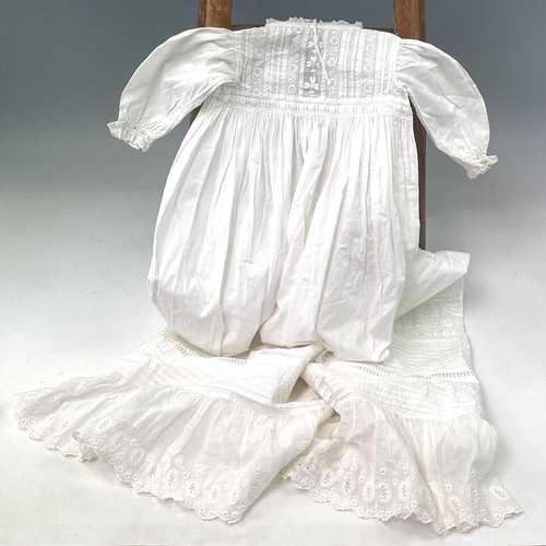 2810 - A 19th century cotton child's nightgown together with six other nightgowns and christening robes. (7... 