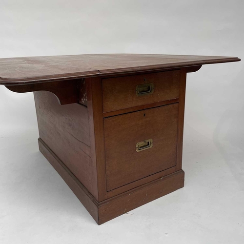 3007 - A Victorian mahogany shop/folio drop leaf table with an arrangement double sided fitted drawers, hei... 