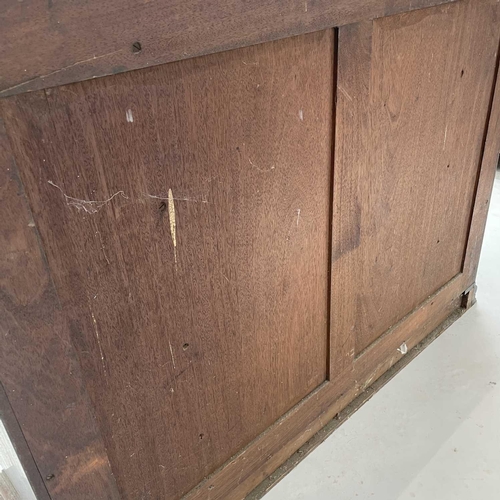 3084 - A 19th century rosewood open bookcase, possibly Colonial, with a slight breakfront and fitted adjust... 