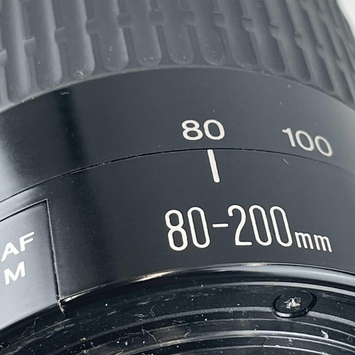 144 - A Canon Zoom Lens EF 80-200mm 1:4.5-5.6 serial number 4506101A, Canon Zoom Lens EF 28-80mm 1:3.5-5.6... 