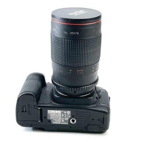 155 - A Canon EOS Mark II DSLR serial number 4151901089 fitted with a Vivitar Series 1 MC 1:8.0 f=500mm mi... 