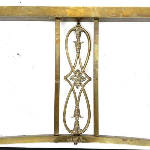 1836 - A late Victorian square section brass 4'6