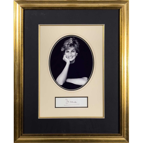 267 - Princess Diana (1961 – 1997). A handwritten letter, a portrait photograph and signature. The handwri... 