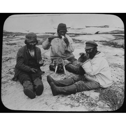 293 - Inuit interest, 66 magic lantern slides, early 20th century, within original wooden box. A fascinati... 