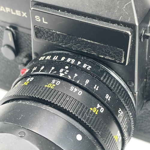 30 - A Leica Leicaflex SL SLR black 1973 batch 800 serial number 1342749 with a Leitz Wetzlar Serial numb... 