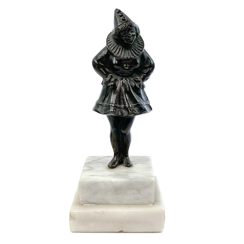 67 - A French Art Deco bronze figure of a female clown signed Bock, on a stepped marble base, height 17cm... 