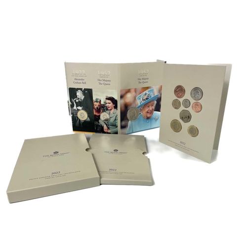 114 - Great Britain 2022 United Kingdom Brilliant Uncirculated Annual Coin Set Plus Definitive Annual Set.... 