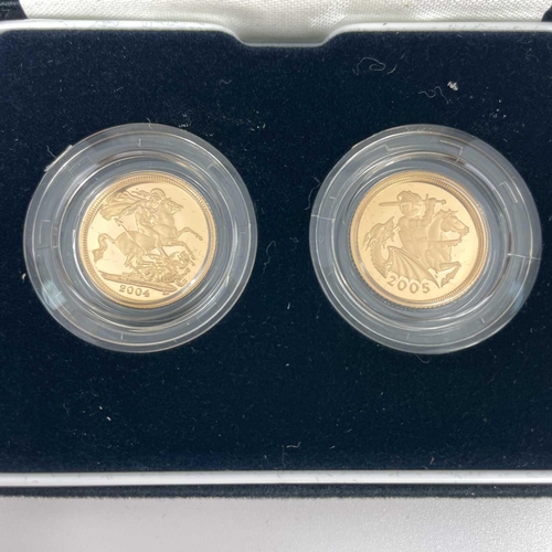 139 - Great Britain Gold Proof Half Sovereign 2 Coin Coinage set for 2004 and 2005. Comprising normal 2004... 