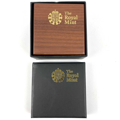 142 - Great Britain Gold 2 x 1/40th and 1 x 1/20th Ounce Gold Coins. Comprising: 1) 2015 1/40th ounce proo... 