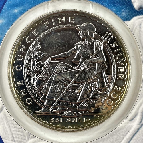 19 - G.B. Silver Bullion Britannia £2 coins (x5) Comprising 2001 to 2005 inclusive All sealed in Royal Mi... 