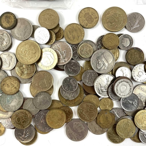 2 - Great Britain various Silver Coins, Medal and Foreign Coinage. Comprising £2.75 of pre 1947 silver c... 