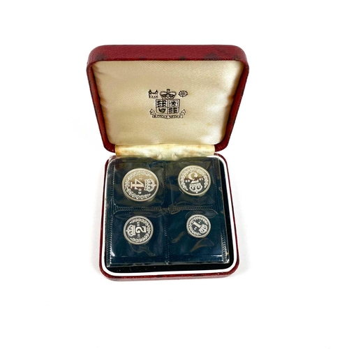 220 - Great Britain Silver Maundy Set - 1983. An uncirculated Queen Elizabeth ll boxed 1983 Maundy coin se... 