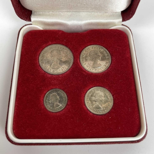 225 - Great Britain Silver Maundy Set - 1962. A near uncirculated boxed 1962 Queen Elizabeth ll Maundy coi... 