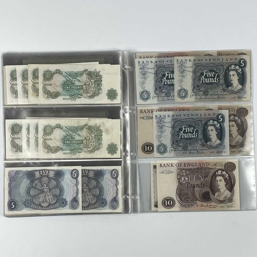 286B - GB Banknotes 1920's - 1970 A collection ranging from 10/- to £20. Bradbury £1, Mahon £1, 2 x Peppial... 