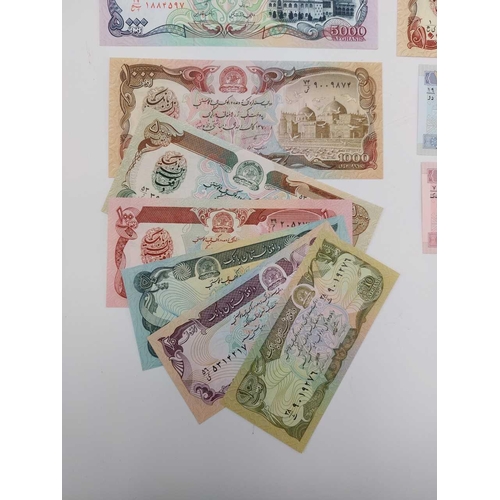 286F - Large Collection of Foreign Banknotes. A green banknote album containing a very large quantity of ba... 