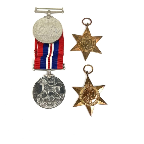 313 - Medals - Family Group 1st World War & 2nd World War Comprising: World War I 1914 - 1915 Two awarded ... 