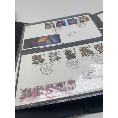 401 - Great Britain First Day Covers, November 1990 up to August 1999 (x128). A binder containing 128 mint... 