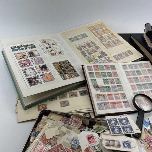 432 - World Stamps in Album, Stockbooks, Pages, Boxes etc. A box containing a wide range of world stamps. ... 