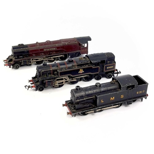 647 - Hornby Dublo - 3 Engines and Numerous Wagons/Carriages. 2 flat boxes containing Duchess of Atholl, B... 