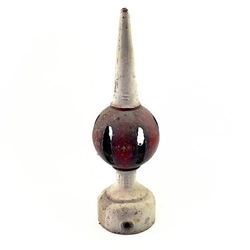 699 - G.W.R. Cast Iron Signal Finials (x3). Comprising 3 pierced iron signal finials height 60cm each.