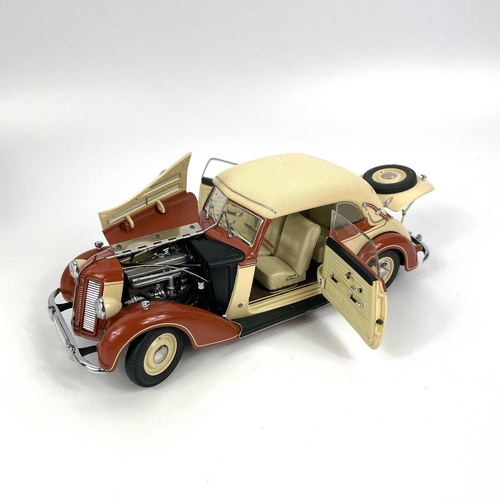 707 - CMC Exclusive Modelle 1:24 Scale Audi 920 Cabriolet 1938-40. A very high quality die cast boxed mode... 