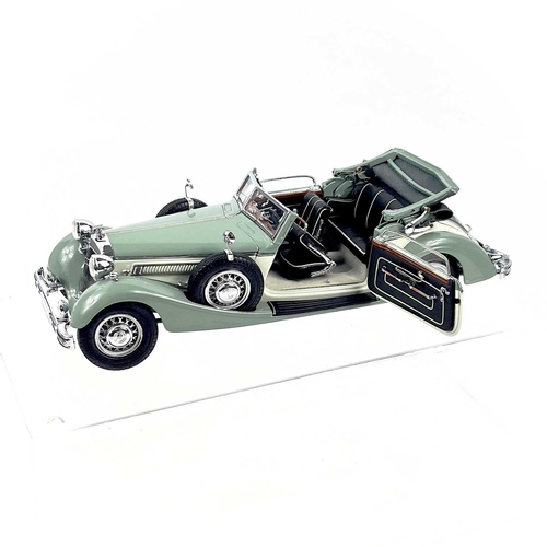 709 - CMC Exclusive Modelle 1:24 Scale Horch 853 (1937) A very high quality die cast boxed model together ... 