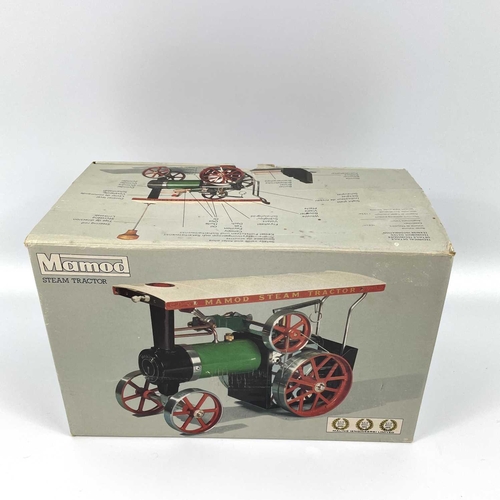 734 - Mamod Steam Tractor. A Mamod boxed steam tractor (length 25cm, height 18cm) in very good condition i... 