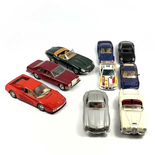 753 - Die Cast Cars Burago etc 1:18 & 1:24 Scale Plus Large Quantity Smaller Diecast Vehicles. Comprising ... 