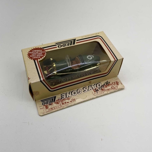 770 - Morgan Model Cars & Ephemera . A selection of 5 diecast models of 3-wheeler Morgan cars by BRUMM and... 