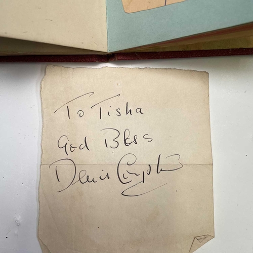 981 - Autograph Albums. Signatures include Enid Blyton, Diana Dors, Frank Sinatra, Randolph S. Churchill (... 