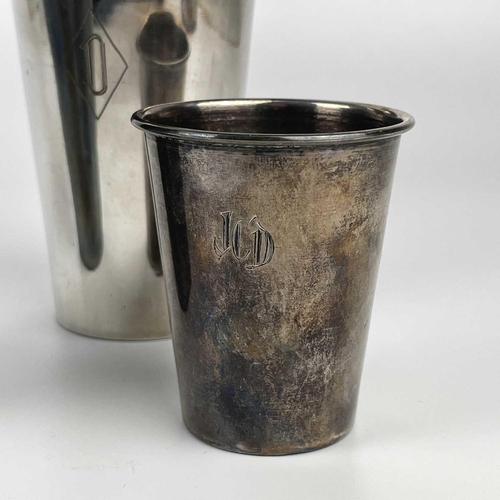 1 - A pair of Colombian 0.900 silver tumblers. A smaller tumbler, and a Mexican 925 novelty brimmed hat ... 