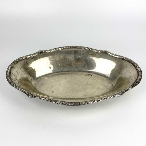 100 - A 19th century German 800 silver oval dish by Strube & Sohn. the rim cast with leaves, stamped 800, ... 