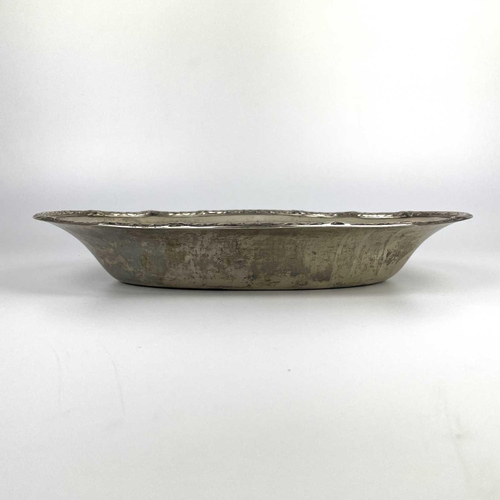 100 - A 19th century German 800 silver oval dish by Strube & Sohn. the rim cast with leaves, stamped 800, ... 