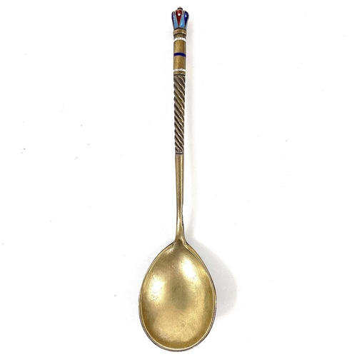 13 - An Imperial Russian silver gilt and enamel spoon. Work master HA, 84 zolotnik mark, length 13cm, 21.... 