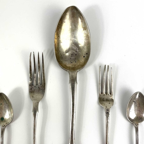 18 - A collection of Russian silver spoons and forks. Including a set of five teaspoons with 84 standard ... 