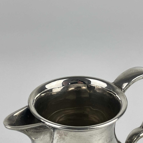 24 - A George V silver cream jug by Charles & Richard Comyns. London 1921, height 9cm, 4 toz.