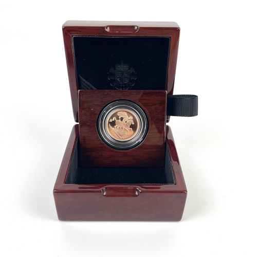 340 - A 2019 full sovereign coin. Within fitted box and Royal Mint certificate.