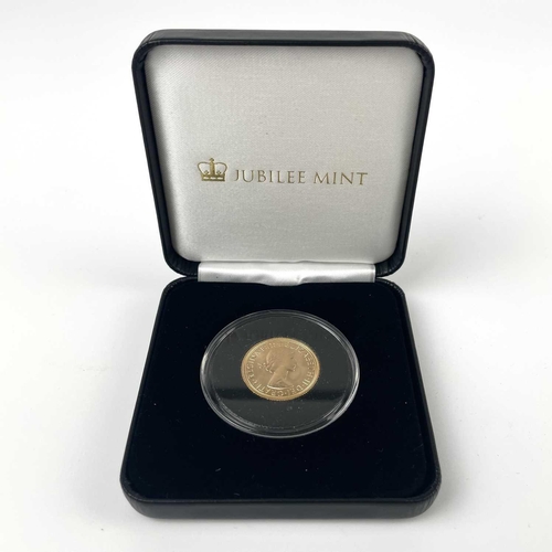 342 - A 1968 full sovereign coin. Within Jubilee Mint box with certificate.