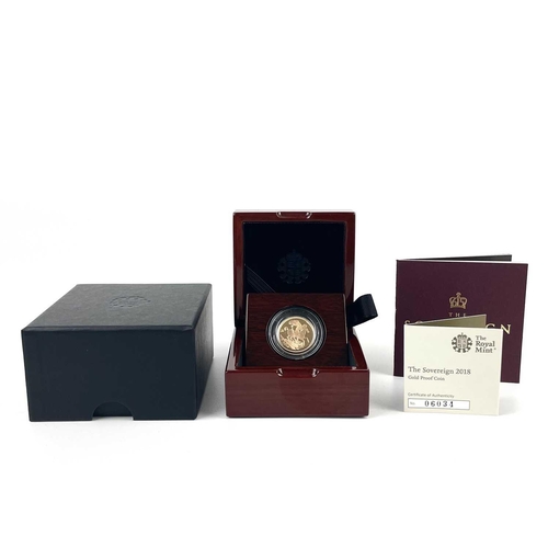 344 - A 2018 full sovereign coin. Within Royal Mint box with certificate.