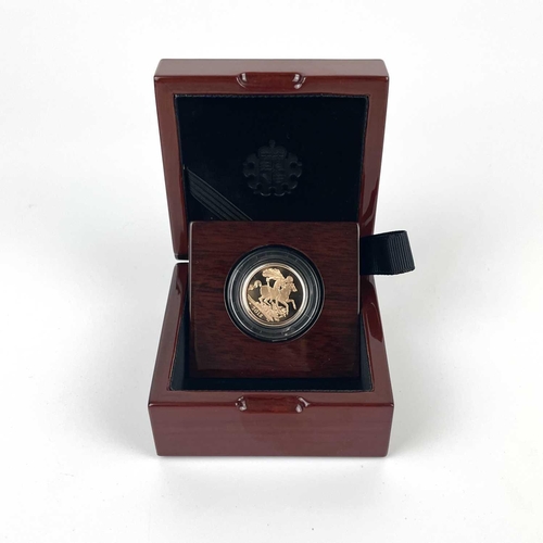 344 - A 2018 full sovereign coin. Within Royal Mint box with certificate.