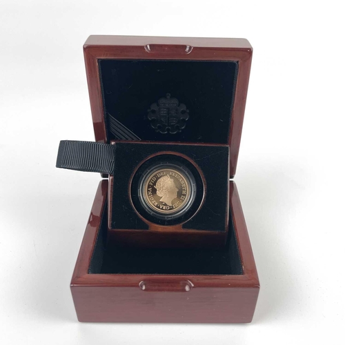 347 - A 2017 full sovereign coin. Within a Royal Mint fitted box with certificate.