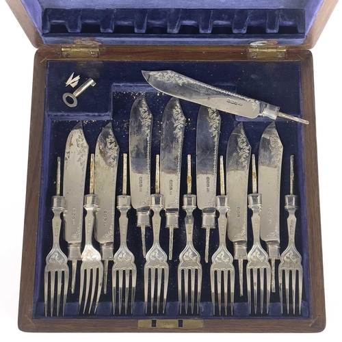 62 - A George V silver fish knife and fork set for six in fitted box. Lacking handles, Sheffield 1921, 12... 