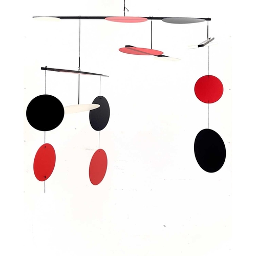 324 - Terry FROST (1915-2003) Black Red and White Circles-Mobile Mixed media, approximately 100x100cm