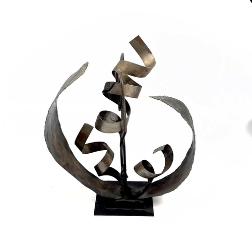 440 - Contemporary British School Untitled (Abstract form) Steel 42 x 56cm