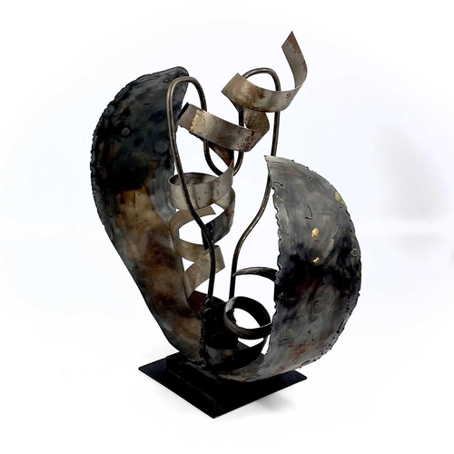 440 - Contemporary British School Untitled (Abstract form) Steel 42 x 56cm