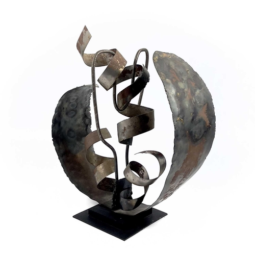 440 - Contemporary British School Untitled (Abstract form) Steel 42 x 56cm