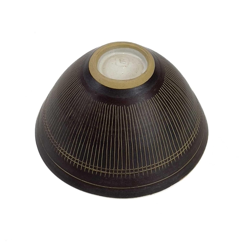 452 - Lucie RIE (1902-1995) Sugar Bowl, circa 1960 With manganese glaze and sgraffito decoration Impressed... 